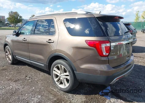 2016 Ford Explorer Xlt z USA, uszkodzony, nr VIN 1FM5K8D89GGB60390